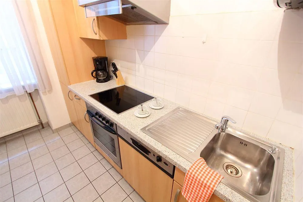 Checkvienna - Edelhof Apartments