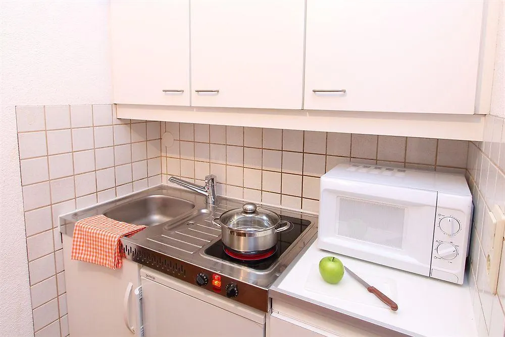 Checkvienna - Edelhof Apartments Vienna