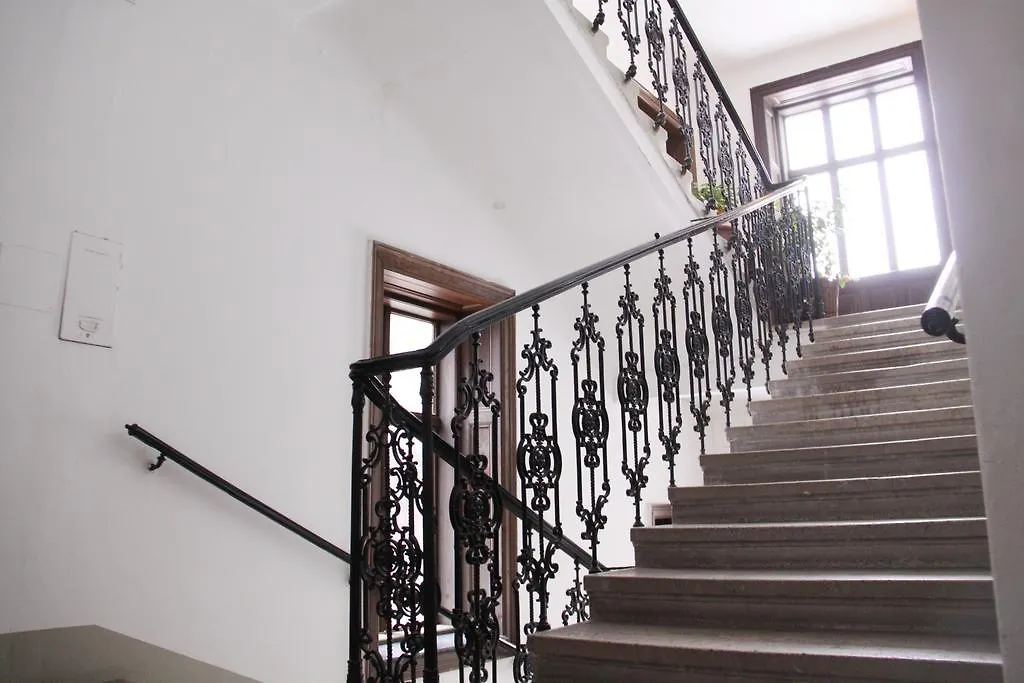 Checkvienna - Edelhof Apartments Austria