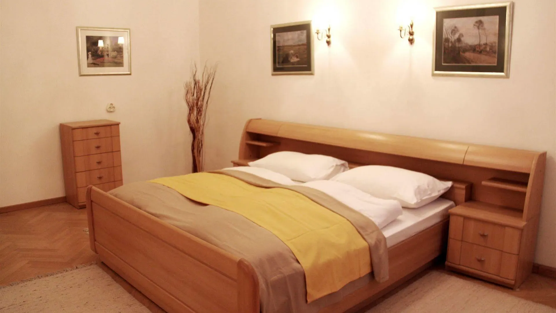 Checkvienna - Edelhof Apartments Austria