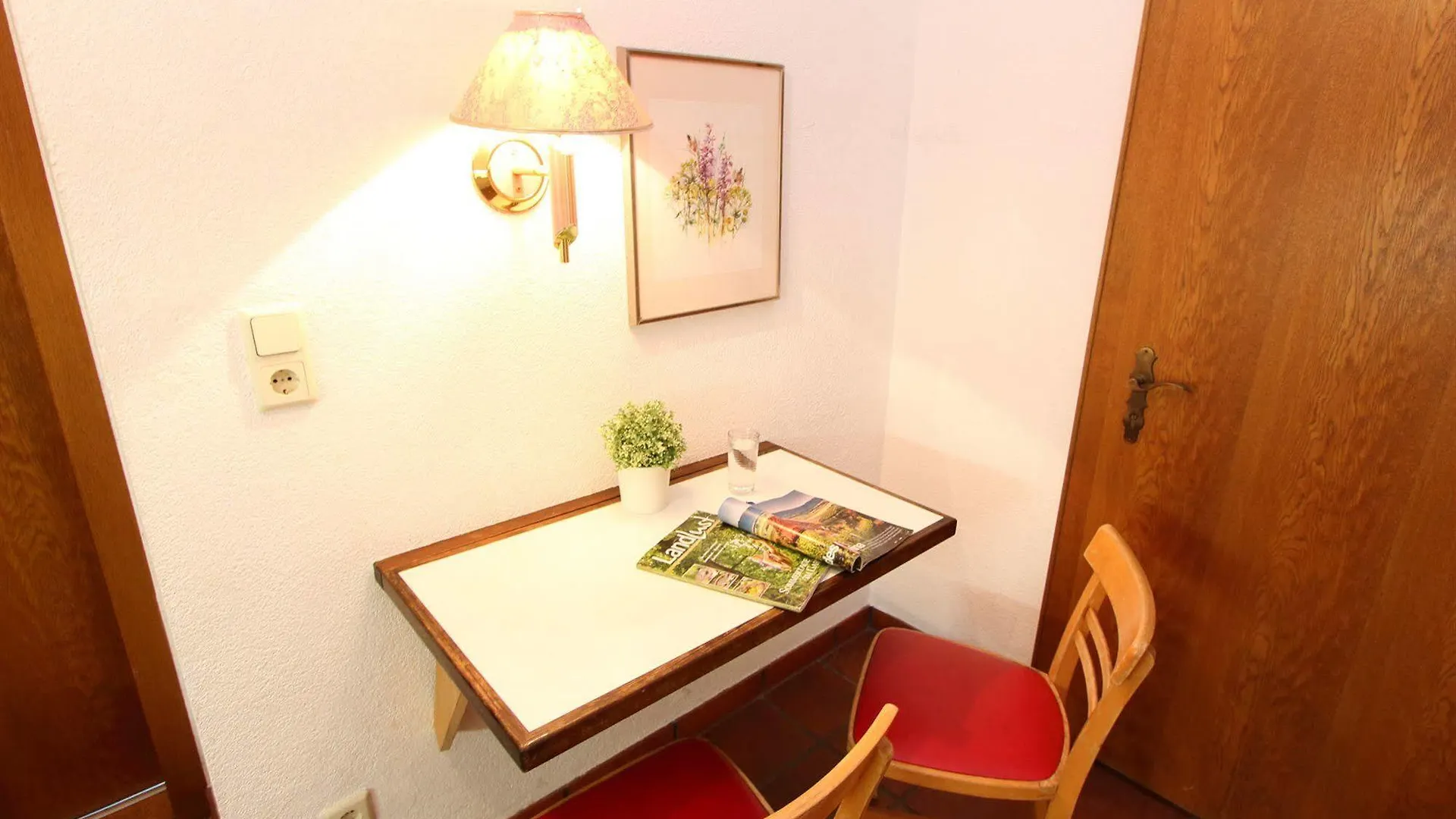 Checkvienna - Edelhof Apartments