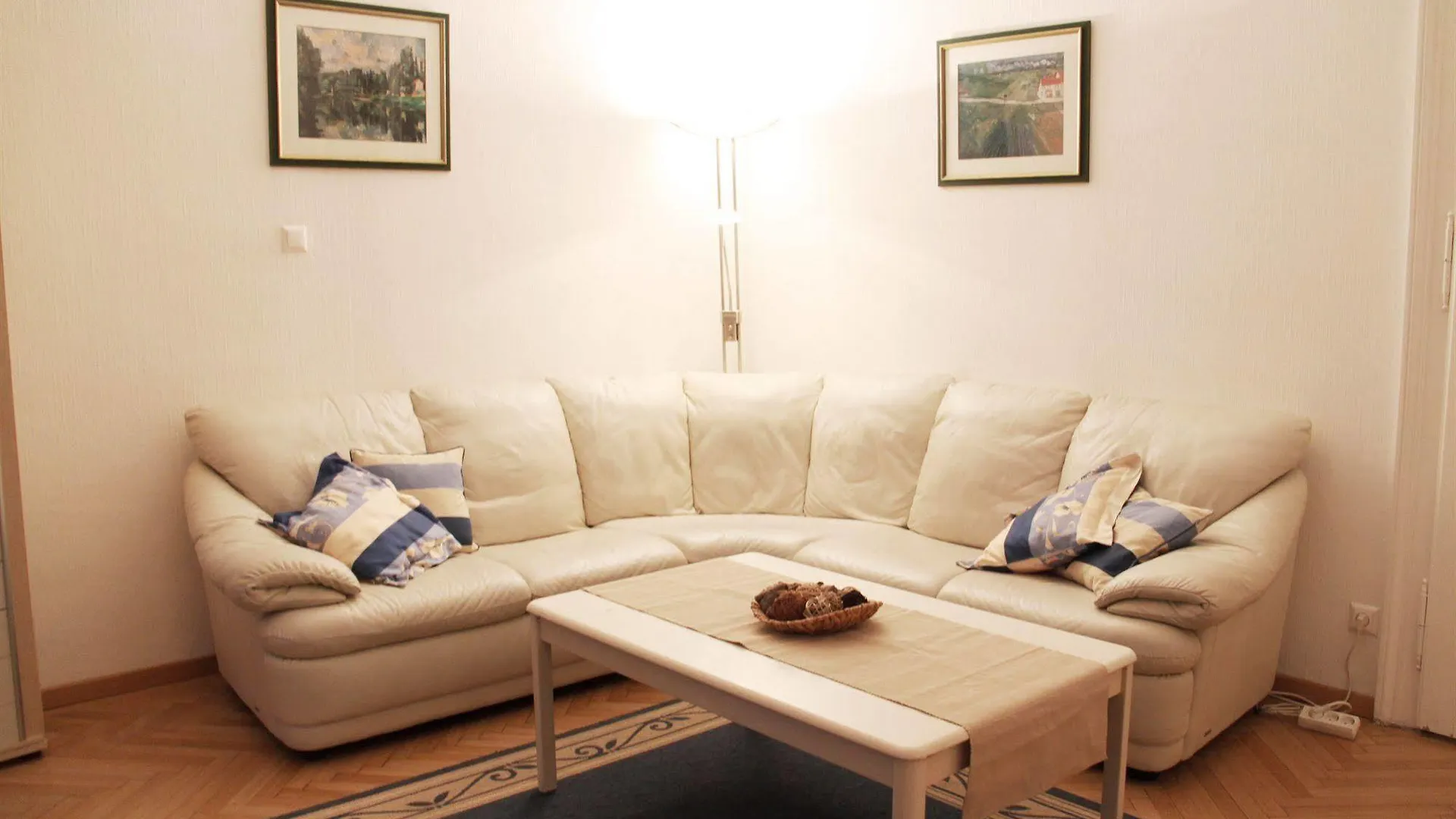 Checkvienna - Edelhof Apartments 0*, Vienna Austria