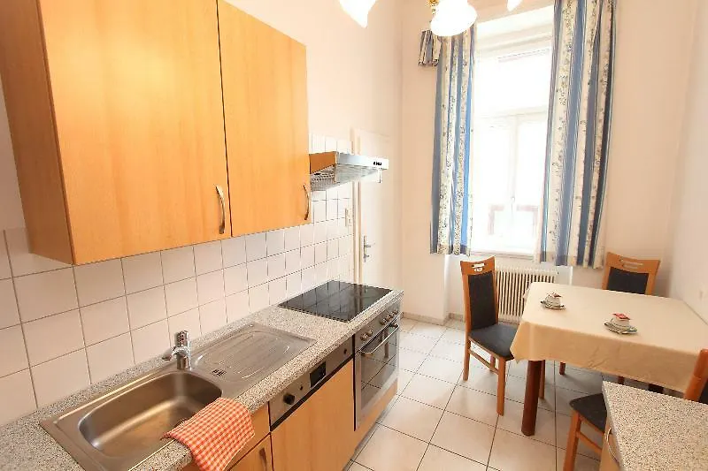Checkvienna - Edelhof Apartments