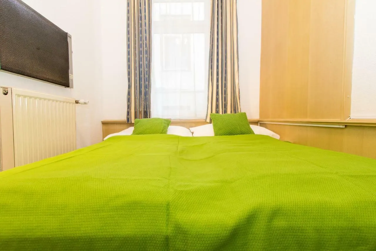 Checkvienna - Edelhof Apartments